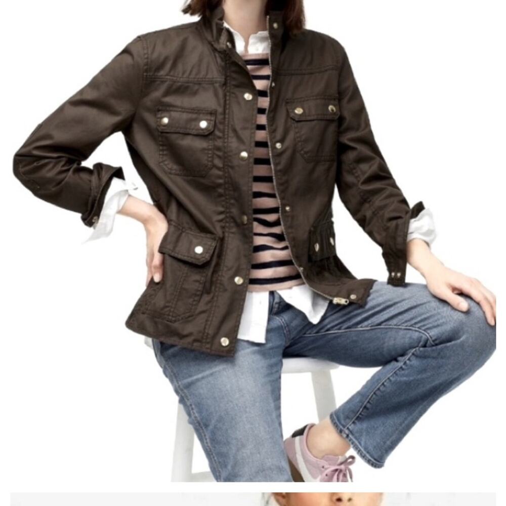J Crew Downtown field jacket waxed cotton small Military pockets gold buttons